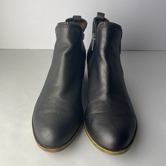 Lucky Brand Bartalino Pewter Gray Ankle Boots 7.5 - Picture 2 of 9